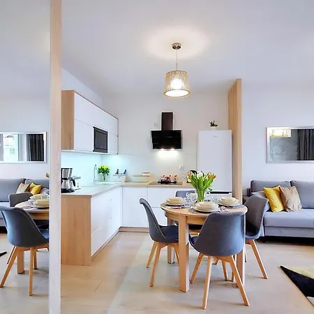 Onholiday Apartamenty Ze Strefa Wellness & Family, Ulica Poleska Kolobrzeg Exterior photo